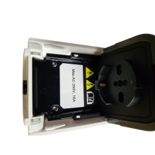 Original Hyundai V2L (Vehicle-to-Load) adapter Original Hyundai V2L (Vehicle-to-Load) adapter