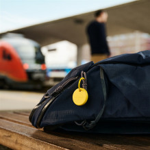 Chipolo POP - Bluetooth Tracker with Replaceable Battery for iOS &amp; Android, Yellow