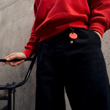 Chipolo POP - Bluetooth Tracker with Replaceable Battery for iOS &amp; Android, Red
