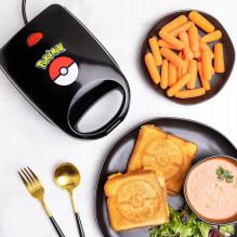 Tosteris Uncanny - Pokemon sumuštinių keptuvė Pokeball