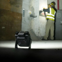 LED darbinis žibintas - Nitecore NWL30 3 viename lauko darbinis žibintas, 50-3 000 lm, 18 000 mAh, IP66