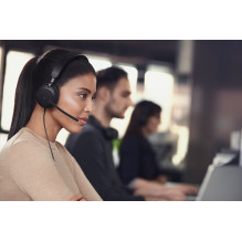 Ausinės su mikrofonu - Jabra Evolve2 40 SE USB-C / USB-A juodos Ausinės su mikrofonu - Jabra Evolve2 40 SE USB-C / USB-A juodos