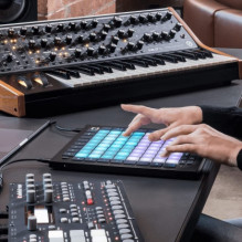 Novation Launchpad Pro controller MK3 Novation Launchpad Pro controller MK3