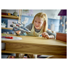 LEGO City Interstellar Spaceship LEGO City Interstellar Spaceship