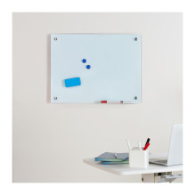 Sauso valymo balta lenta, tvirtinama prie sienos, stiklinė, 90x120cm Sauso valymo balta lenta, tvirtinama prie sienos, stiklinė, 90x120cm
