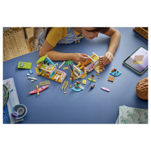 LEGO Friends Beach House with Seals 42699