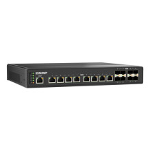 QNAP řízený průmyslový switch QSW-IM3216-8S8T: 16x 10G porty (8x 10Gb SFP+ a 8x 10Gb RJ-45)