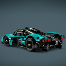 LEGO Technic Aston Martin Valkyrie 42208 LEGO Technic Aston Martin Valkyrie 42208