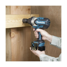 Cordless impact wrench DTW1002RTJ, 18 volts (blue/black, 2x 5Ah Li-ion batteries, in MAKPAC size 3) Cordless impact wrench DTW1002RTJ, 18 volts (blue/black, 2x 5Ah Li-ion batteries, in MAKPAC size 3)