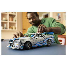 LEGO Technic 2 Fast 2 Furious Nissan Skyline GT-R (R34) Flitzer 42210