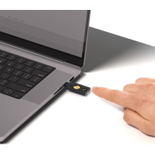 YUBICO YubiKey 5C NFC FIPS USB-C USBC Sicherheitsschlüssel (5060408464236) YUBICO YubiKey 5C NFC FIPS USB-C USBC Sicherheitsschlüssel (5060408464236)