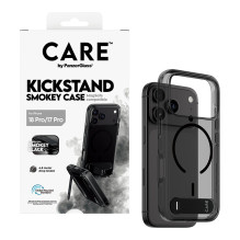 CARE by PanzerGlass Dėklas su kišeniniu stovu „Smokey m. Schwarz MagSafe iPhone 17 Pro“ CARE by PanzerGlass Dėklas su kišeniniu stovu „Smokey m. Schwarz MagSafe iPhone 17 Pro“