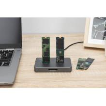 Stacja dokująca dysków, USB-C 3.2 Gen2 10Gbps, SSD M.2 NVMe + SATA (maks. 2x 4TB ), Czyt1-pressnik7kart 2TB ), Czarna Stacja dokująca dysków, USB-C 3.2 Gen2 10Gbps, SSD M.2 NVMe + SATA (maks. 2x 4TB ), Czyt1-pressnik7kart 2TB ), Czarna