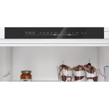 „Bosch Serie 2 KIN96NSE0“ šaldytuvas-šaldiklis, įmontuojamas, 290 LE, baltas „Bosch Serie 2 KIN96NSE0“ šaldytuvas-šaldiklis, įmontuojamas, 290 LE, baltas