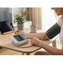 Esperanza ECB005 upper arm blood pressure monitor Esperanza ECB005 upper arm blood pressure monitor
