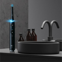 Oral-B iO10 Cosmic Black Oral-B iO10 Cosmic Black