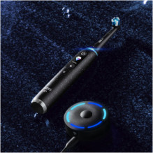 Oral-B iO10 kosminės juodos spalvos