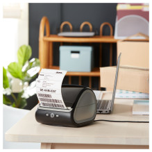 Dymo LW-DHL Siuntimo etiketė 102x210mm 1 ritinėlis su 140 etikečių, juodos ant balto fono Dymo LW-DHL Siuntimo etiketė 102x210mm 1 ritinėlis su 140 etikečių, juodos ant balto fono