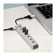 Logilink USB 3.0 Hub, 7-port, 4x USB-A 3x USB-C, aliuminio korpusas Logilink USB 3.0 Hub, 7-port, 4x USB-A 3x USB-C, aliuminio korpusas