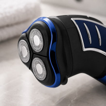 Esperanza EBG002B Men's electric shaver Black / Blue Esperanza EBG002B Men's electric shaver Black / Blue