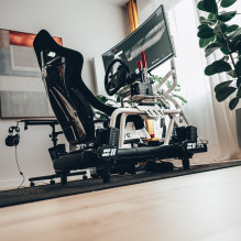 OPLITE Cockpit Chassis R8 Fury White retail (Freight shipping)