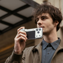 Telefono fotoaparato rankena - PGYTECH Retrova Grip Kit iPhone 17 Pro Max grafito juoda