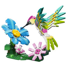 LEGO Creator Wild Animals: Colorful Hummingbird 31384