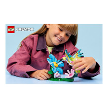 LEGO Creator Wild Animals: Colorful Hummingbird 31384