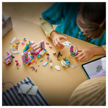 LEGO Friends Unicorn Dream Café 42684