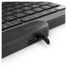 „Lenovo“ savaime įkraunama „Bluetooth“ klaviatūra „Lenovo“ savaime įkraunama „Bluetooth“ klaviatūra