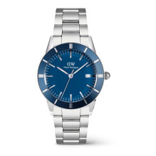 WATCH DANIEL WELLINGTON MAN...