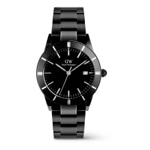 WATCH DANIEL WELLINGTON MAN...
