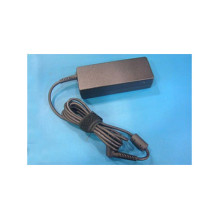N AC adapteris 65W