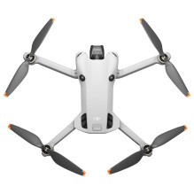 DJI „Mini 4 Pro Fly More“ rinkinys + nuotolinio valdymo pultas, baltas DJI „Mini 4 Pro Fly More“ rinkinys + nuotolinio valdymo pultas, baltas