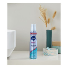 NIVEA DIAMOND VOLUME Schaumfestiger 150,0 ml NIVEA DIAMOND VOLUME Schaumfestiger 150,0 ml
