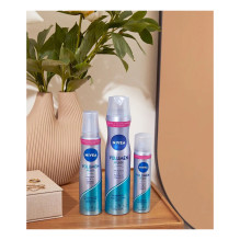NIVEA Apimties ir fiksacijos formavimo purškiklis 75,0 ml NIVEA Apimties ir fiksacijos formavimo purškiklis 75,0 ml