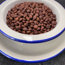 FOLK Mažų veislių tradicinis mozūrų elnienos troškinys su burokėliais ir spanguolėmis - sausas šunų ėdalas - 1,6 kg FOLK Mažų veislių tradicinis mozūrų elnienos troškinys su burokėliais ir spanguolėmis - sausas šunų ėdalas - 1,6 kg