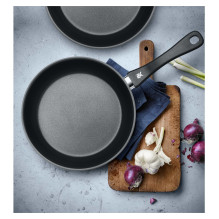 WMF 733026299 Devil Pfannenset 2-teilig, Bratpfanne 28cm + 24cm