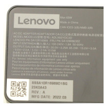 N Lenovo AC adapteris 65W USB C tipo komplekte yra maitinimo laidas