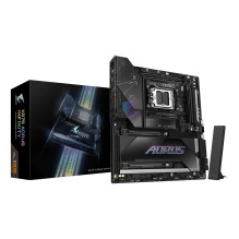 GIGABYTE X870 AORUS...