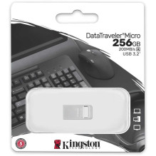 Kingston 256GB DataTraveler...