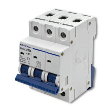 Qoltec 40A 3 polu C līknes...
