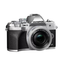 Kamera Olympus OM-D E-M10...