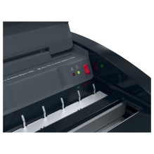 GBC WireBind WB15E Wire Binding Machine black / silver / red GBC WireBind WB15E Wire Binding Machine black / silver / red