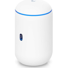 „Ubiquiti Dream Router 7“...