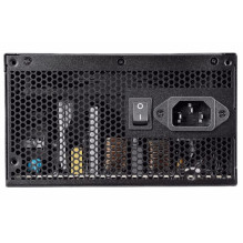 Adata PYLON II 750W Juoda
