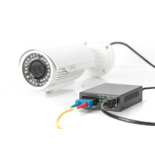 DIGITUS DN-82150 PoE media...