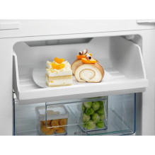 Šaldytuvas ELECTROLUX LNA6LD18S Šaldytuvas ELECTROLUX LNA6LD18S