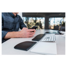 Kensington ErgoSoft wrist rest Kensington ErgoSoft wrist rest