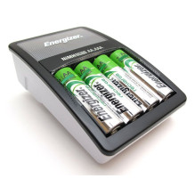 Baterijų Įkroviklis - Energizer Maxi 4 x R6 / AA NiMH, LED Indikatoriai, Saugumo Funkcijos Juoda